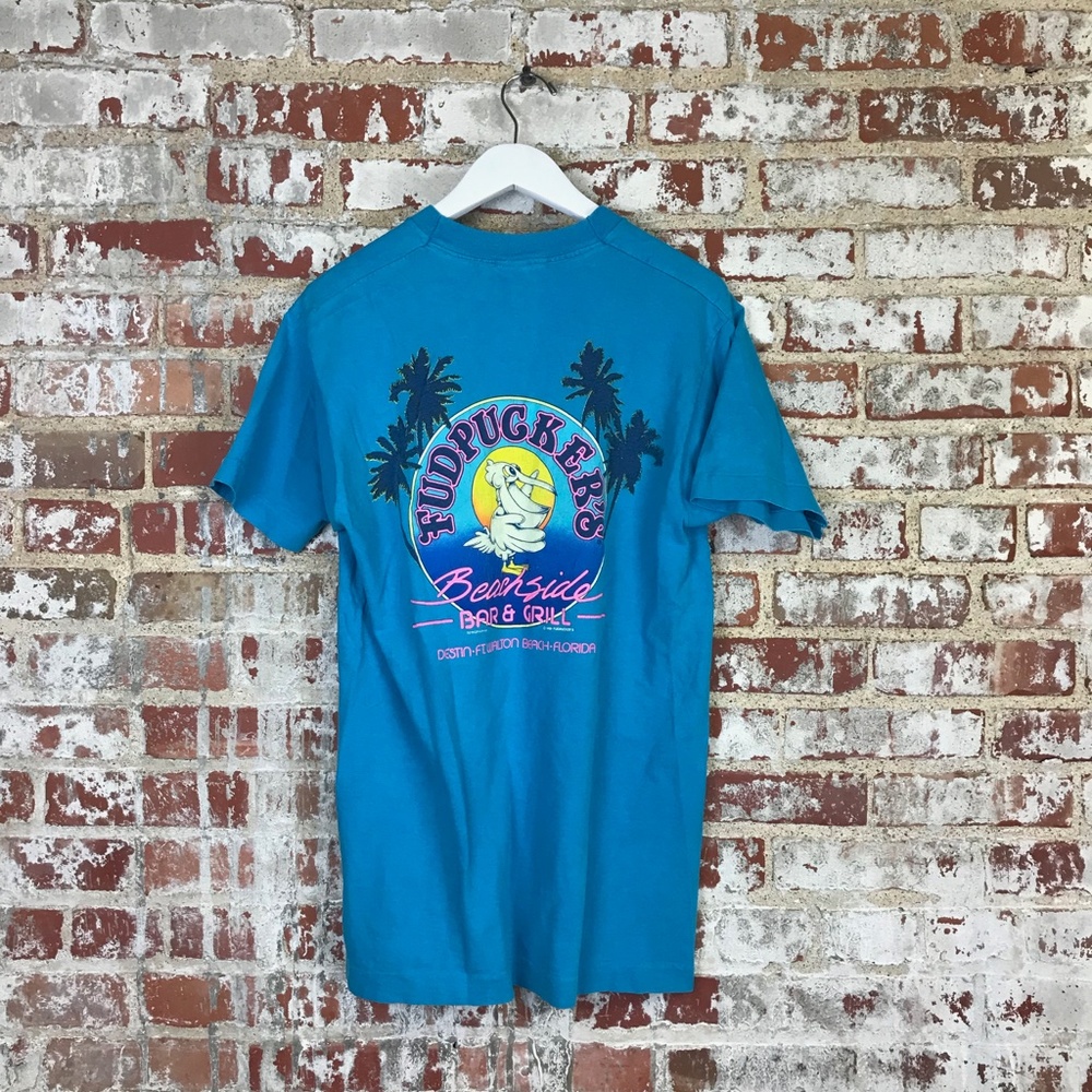 Fudpuckers Beachside Bar and Grill Vintage tee shirt